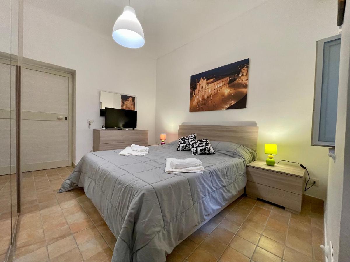 Casa Vacanze Dolce Sicilia Syracuse ภายนอก รูปภาพ
