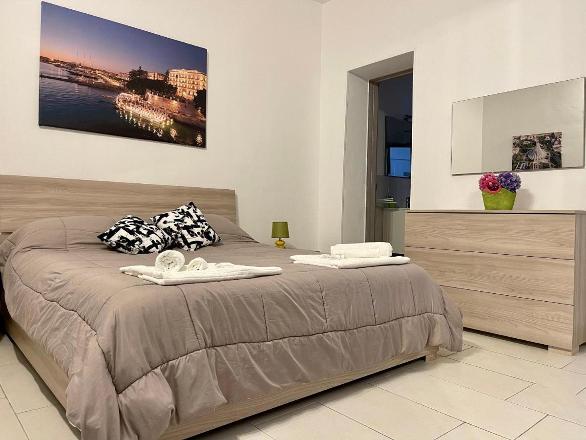 Casa Vacanze Dolce Sicilia Syracuse ภายนอก รูปภาพ